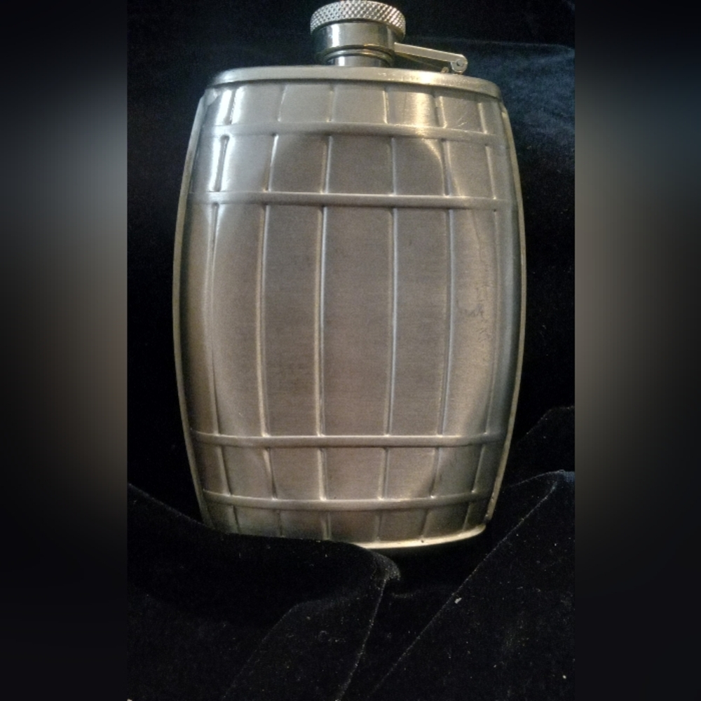Jack Daniel's Flask - Picture 5 of 7